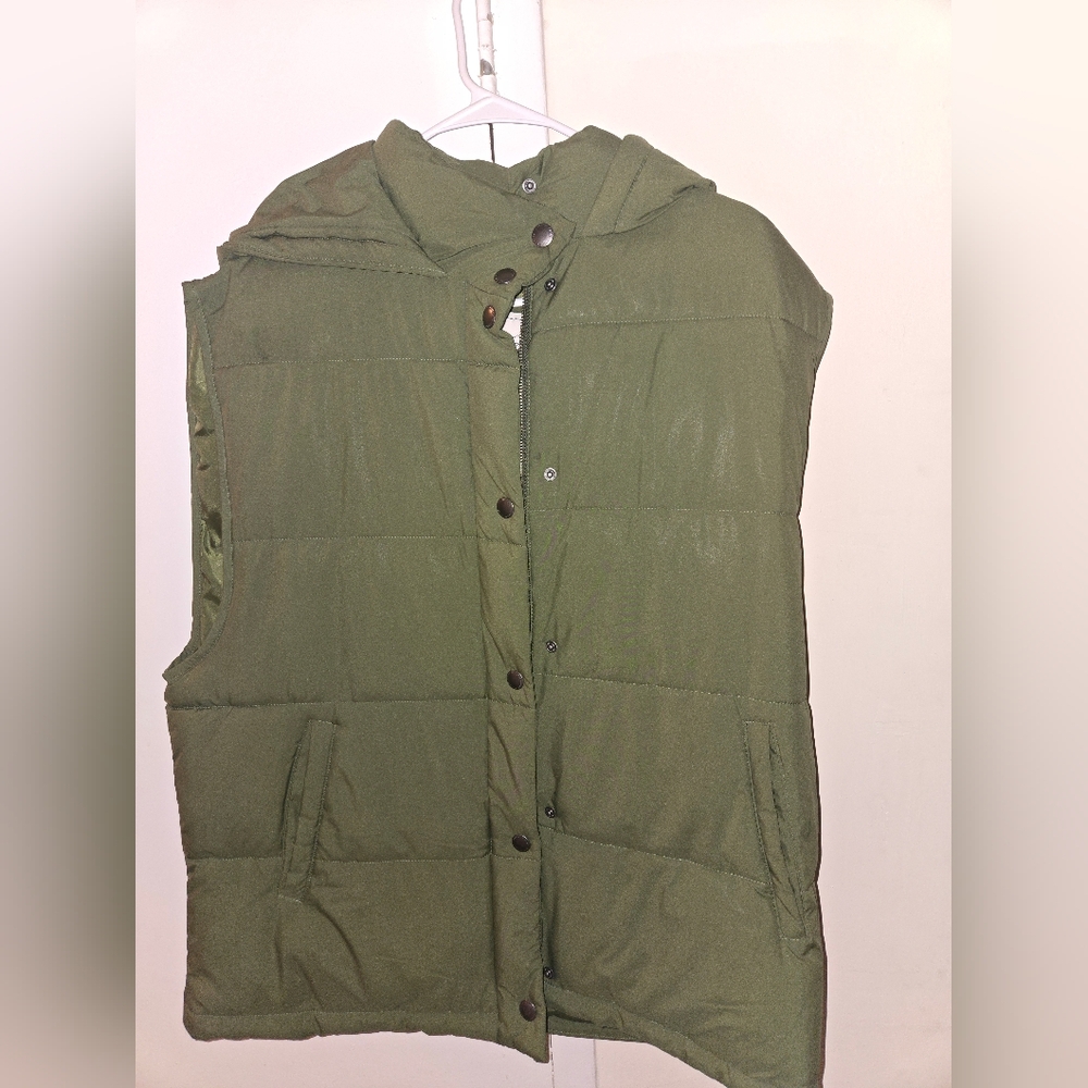 American Eagle Outfitters Olive Green Vest